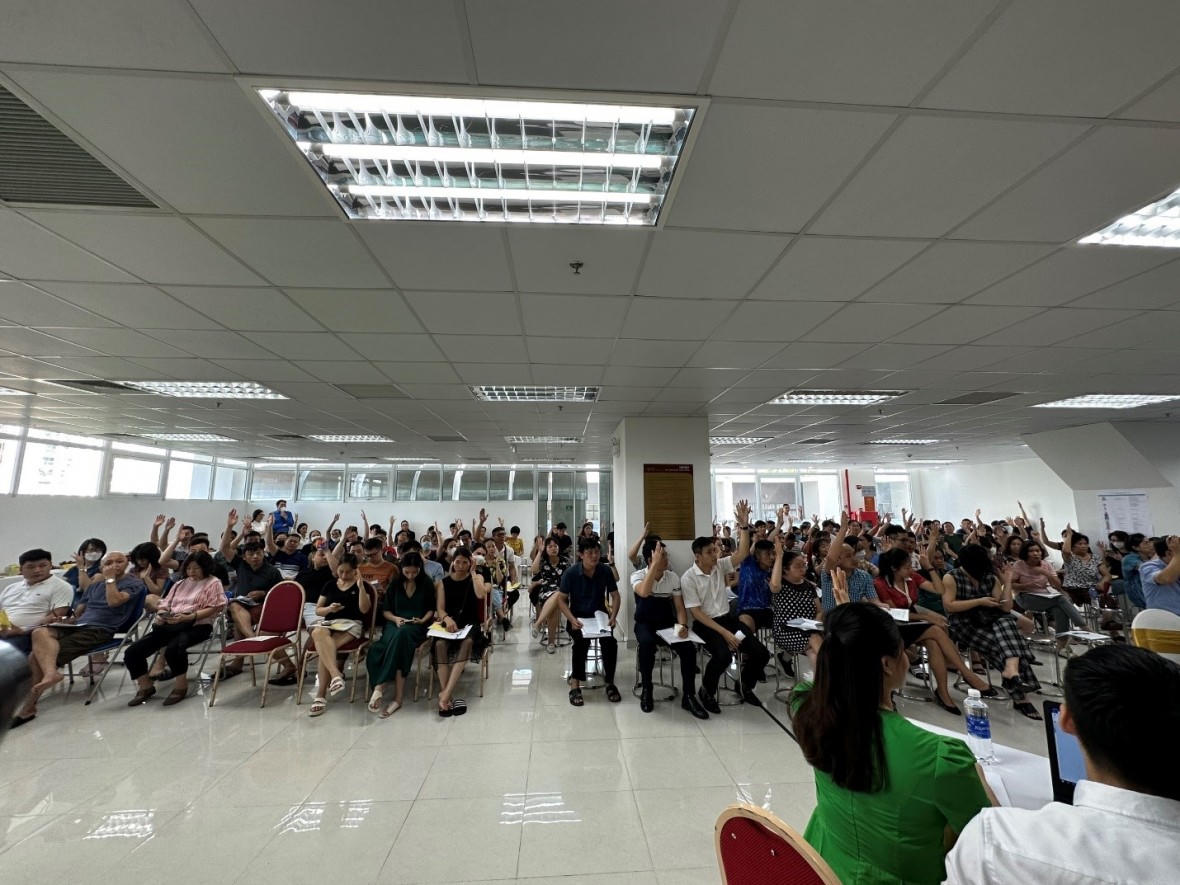 Hội nghị nhà chung cư lần đầu tiên tòa nhà T&T DC Complex nhận được sự tham gia hưởng ứng của đông đảo cư dân. &nbsp;