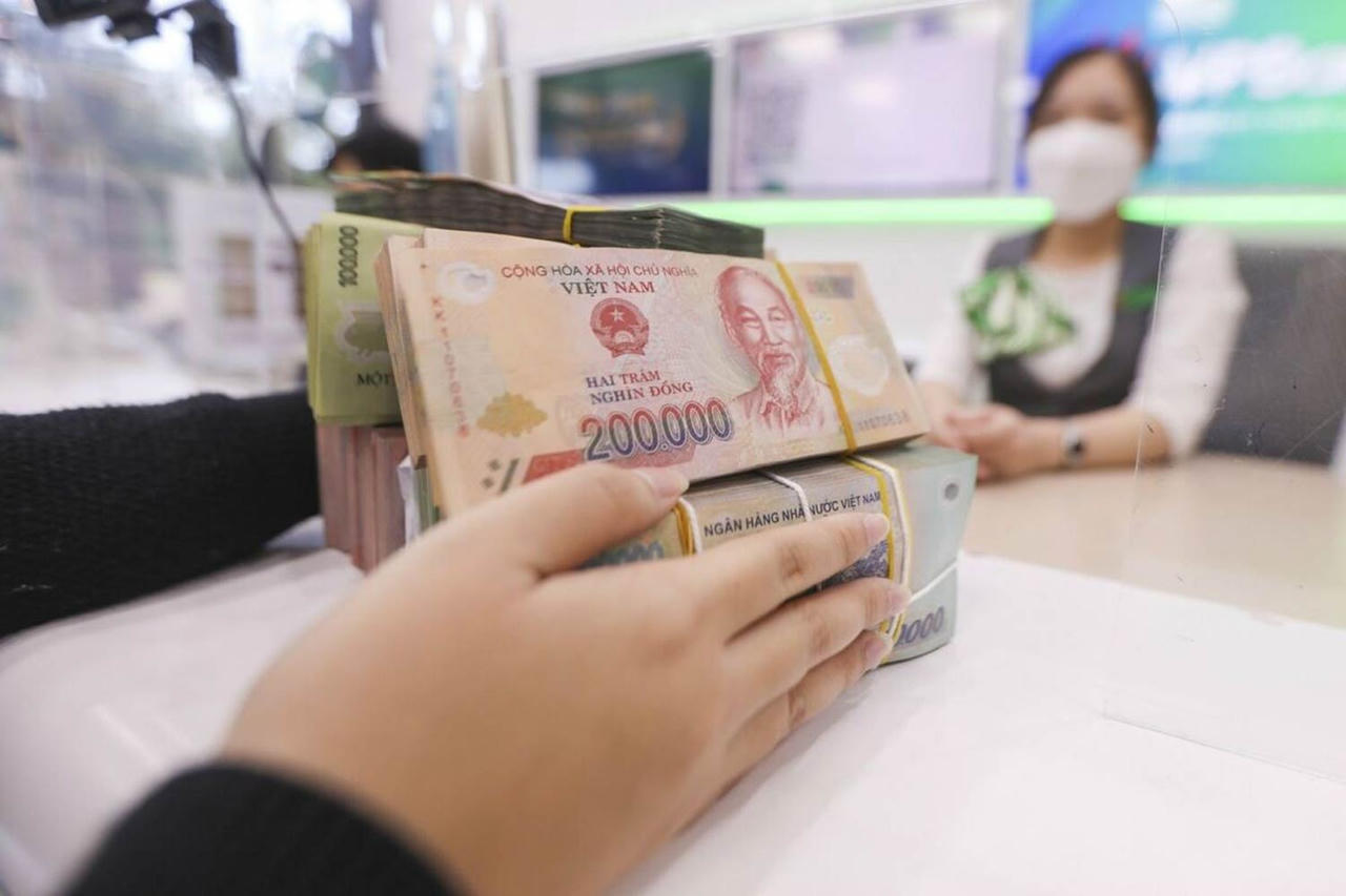 Nợ xấu tăng cao: Rủi ro ngân hàng, hệ lụy cả nền kinh tế