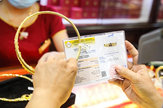 Giá vàng giữ đà tăng