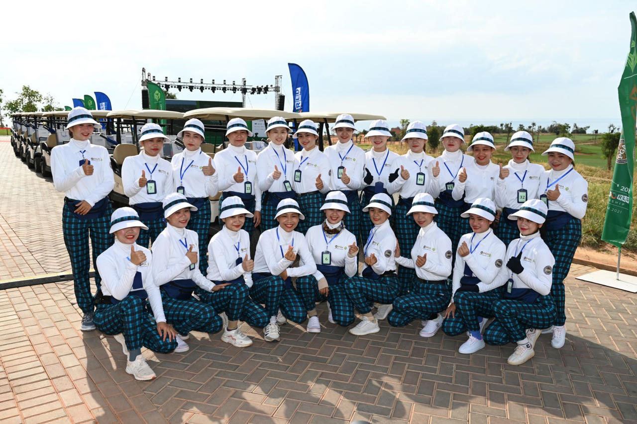 Nova Golf Clubs đang tìm kiếm đội ngũ nhân sự tài năng và nhiệt huyết với công việc, mang đến những trải nghiệm dịch vụ tốt nhất. (Hình: Nova Golf Clubs) &nbsp;