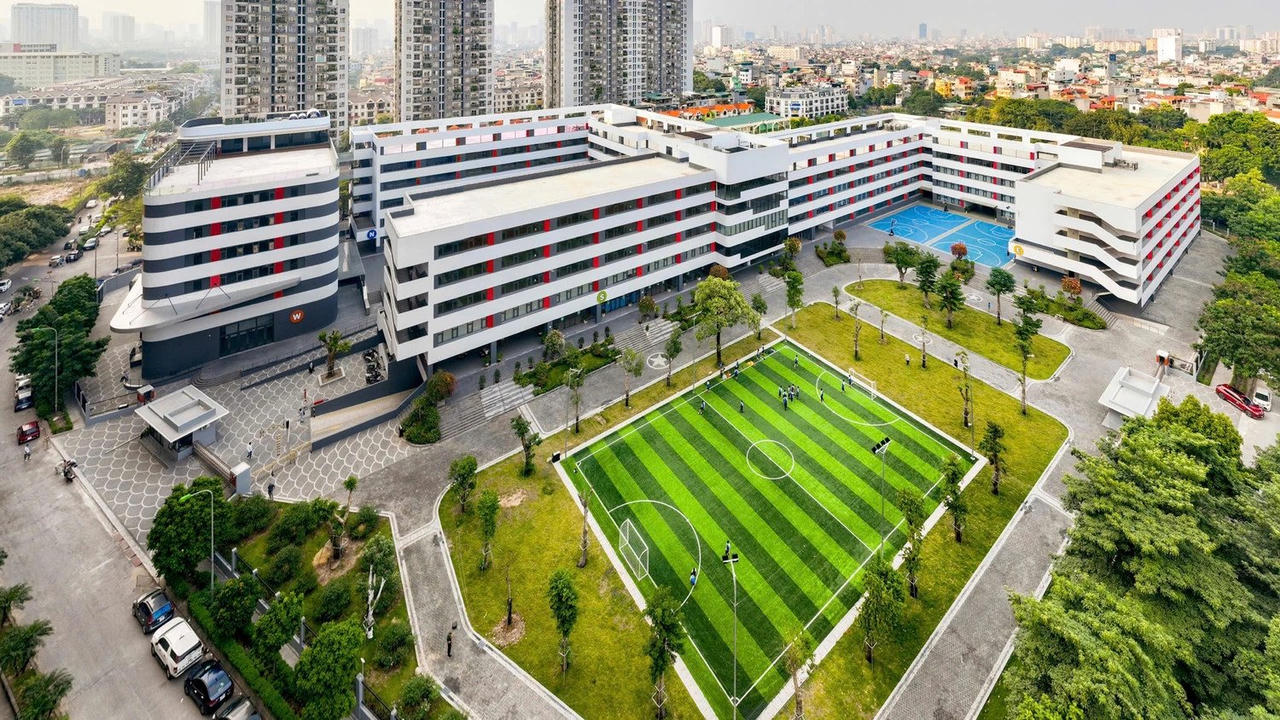 Trường Ngôi Sao Hoàng Mai. &nbsp;