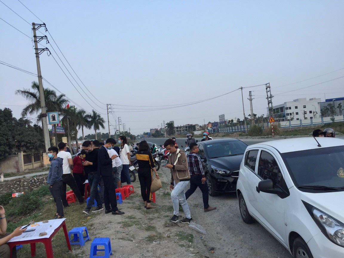 Nhà đầu tư kéo về tìm mua đất tại các điểm nóng Thạch Thất, Ba Vì của Hà Nội hay Bắc Giang, Bắc Ninh, Hoà Bình... &nbsp;