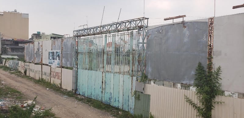 Đến thời điểm này, dự án chung cư Vạn Hưng Phát vẫn chưa có dấu hiệu triển khai trở lại. &nbsp;