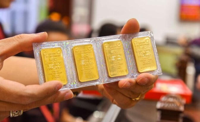Giá vàng tiếp tục tăng nóng, chuẩn bị thành lập sàn giao dịch vàng
