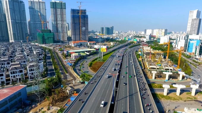 Hạ tầng bứt tốc, bất động sản tiếp tục đà phục hồi mạnh mẽ