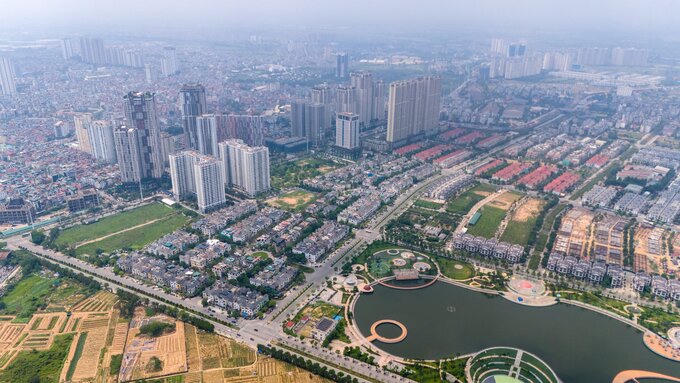 Bất động sản phục hồi mạnh mẽ: Bùng nổ doanh nghiệp mới, dự án tỷ USD liên tiếp xuất hiện