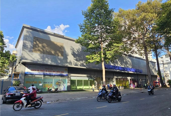 Người đại diện Công ty CP Học Liệu có nguy cơ bị tạm hoãn xuất cảnh