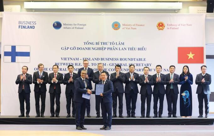 VNPT hợp tác với doanh nghiệp Phần Lan phát triển hạ tầng số và xây dựng môi trường số an toàn