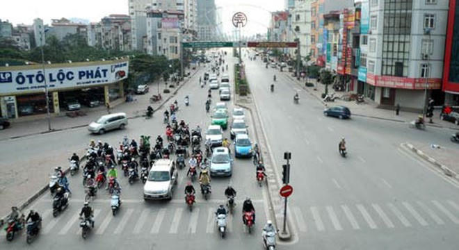 Sẽ xén bớt hè đường Lê Văn Lương để mở rộng mặt đường?