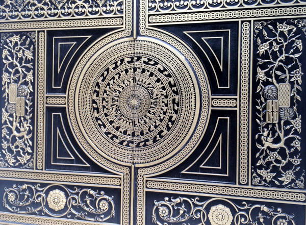 Biệt thự, đại gia, Thái Bình, Hà Nội, cổng biệt thự, tiền tỷ, ngân hàng, chứng khoán, nhôm đúc mạ đồng, biệt-thự, đại-gia, Thái-Bình, Hà-Nội, anh-em-ruột, cổng-biệt-thư, tiền-tỷ, ngân-hàng, chứng-khoán, nhôm-đúc-mạ-đồng