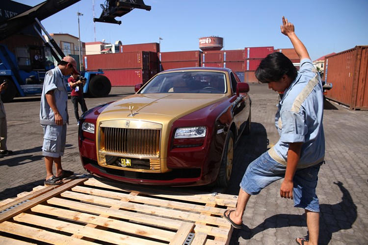 Top siêu xe đắt nhất Việt Nam, đại gia Dubai cũng "nể"