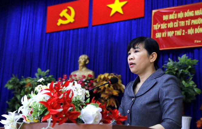 Sân bay tắc nghẽn sao còn cắt đất làm sân golf? 