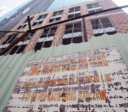 Công trình Dự án Apex Tower thành quán nhậu, hàng rửa xe