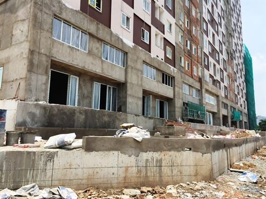 Dự án Đạt Gia Residence chưa nghiệm thu đã bàn giao nhà