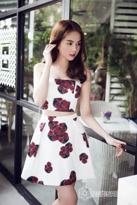 Ngọc Trinh chuyển nhà mới 3 Ngọc Trinh chuyển nhà mới 3