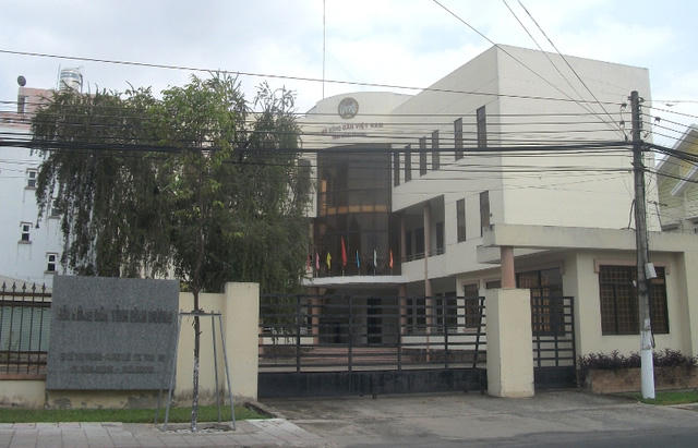 Hàng loạt "đất vàng" trụ sở cơ quan, ban ngành cũ ở Bình Dương bỏ hoang