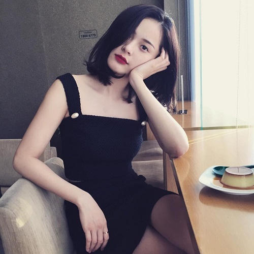 Bộ sưu tập áo hai dây gợi cảm của bạn gái Cường đô la