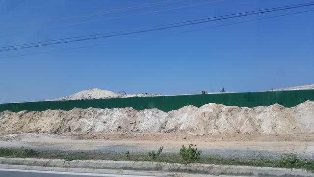 Nở rộ dự án nghỉ dưỡng bao quanh đất vàng sân bay Cam Ranh