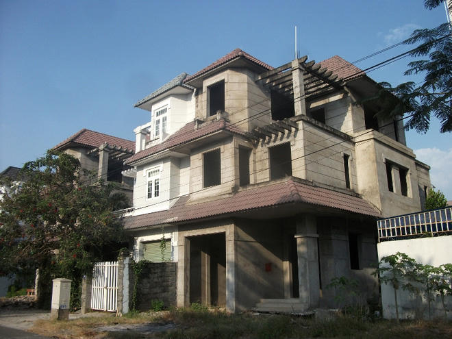 Bố trí hệ thống cửa đi nhà phố hợp phong thuỷ