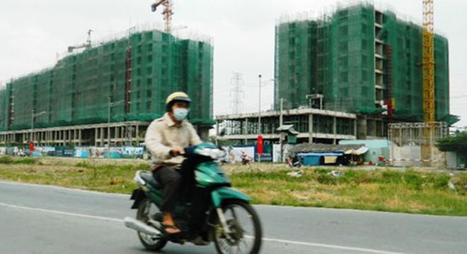 Vốn cho bất động sản: Đừng để chất xúc tác biến thành “độc dược”