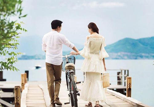 Đại gia bất động sản 8X sắp cưới hoa hậu Đặng Thu Thảo tài giỏi và giàu có cỡ nào?