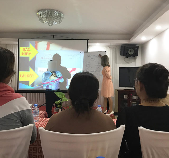 TP. Hồ Chí Minh: Bỏ việc, bán đất... mua 'tiền ảo'