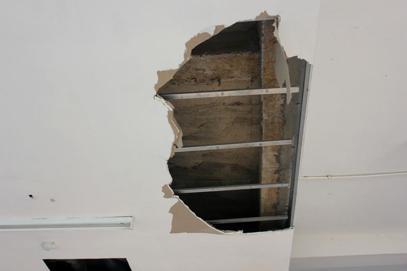 nhà thu nhập thấp, khu đô thị Đặng Xá, Gia Lâm, khu đô thị kiểu mẫu, nước bẩn, công trình xuống cấp nhà thu nhập thấp, khu đô thị Đặng Xá, Gia Lâm, khu đô thị kiểu mẫu, nước bẩn, công trình xuống cấp