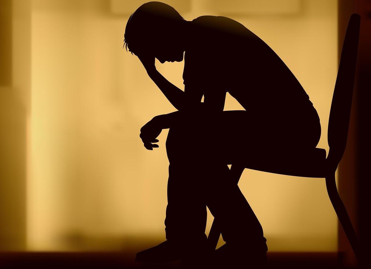 Dễ thất bại ư? Có thể vì bạn đã mắc 11 thói quen xấu này trước khi ngủ