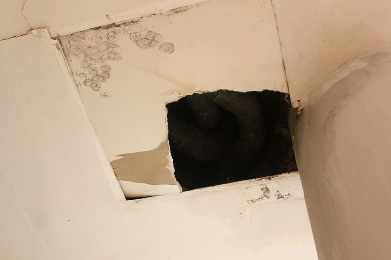 nhà thu nhập thấp, khu đô thị Đặng Xá, Gia Lâm, khu đô thị kiểu mẫu, nước bẩn, công trình xuống cấp nhà thu nhập thấp, khu đô thị Đặng Xá, Gia Lâm, khu đô thị kiểu mẫu, nước bẩn, công trình xuống cấp