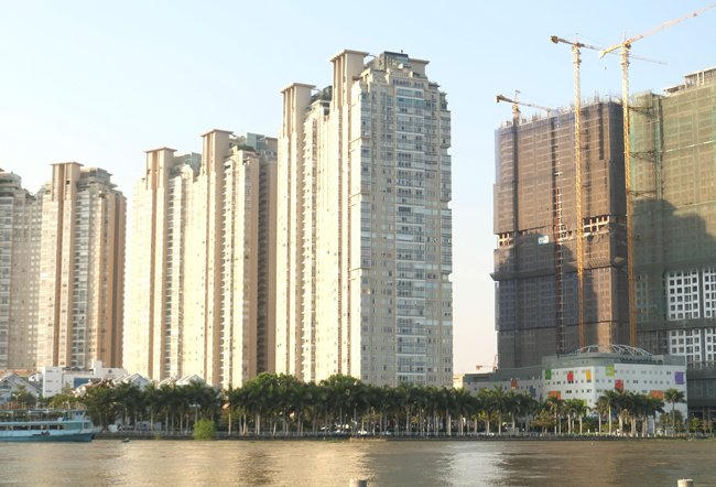 HoREA: quy định chỗ để ô tô chung cư gây thiệt cho người sở hữu