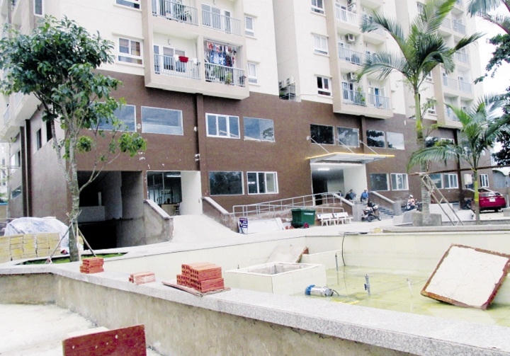 Cư dân chung cư Phúc Lộc Thọ kêu cứu, chủ đầu tư bảo “cứ từ từ”