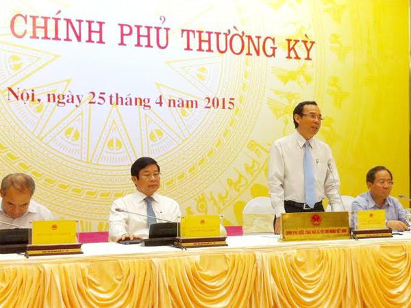 Thủ tướng cảnh báo tình trạng tín dụng vào BĐS tăng