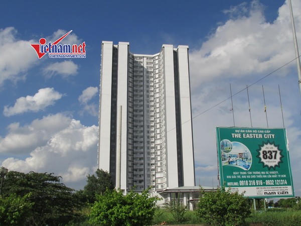 Thảm họa chung cư: Thi công ngổn ngang đã “lùa” dân vào ở