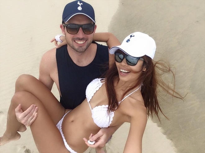 Mỹ nhân Việt khoe đường cong với bikini đầu hè