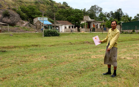 Hà Tĩnh: Nắn đường “nuốt” đất của dân