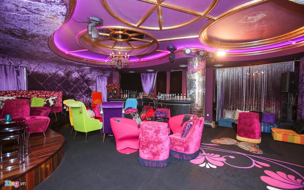 Khám phá biệt thự 3 triệu USD của Đàm Vĩnh Hưng