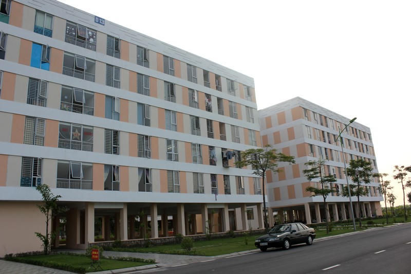 nhà thu nhập thấp, khu đô thị Đặng Xá, Gia Lâm, khu đô thị kiểu mẫu, nước bẩn, công trình xuống cấp nhà thu nhập thấp, khu đô thị Đặng Xá, Gia Lâm, khu đô thị kiểu mẫu, nước bẩn, công trình xuống cấp