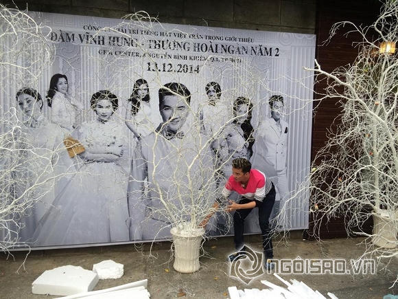 Đàm Vĩnh Hưng trang trí Noel hoành tráng cho biệt thự triệu đô 