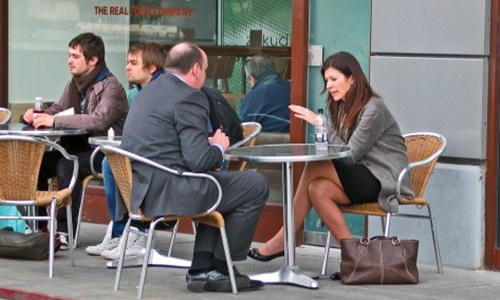 Chẳng những xinh đẹp, 3 hotgirl này còn kinh doanh giỏi không kém cạnh bất kì ai!