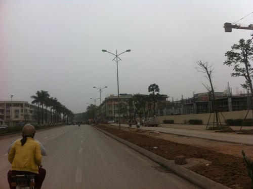 Xót xa cảnh biệt thự tiền tỉ bỏ hoang ở khu đô thị Văn Phú