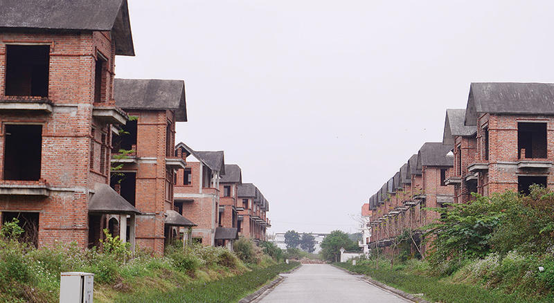 Xử phạt bàn giao nhà thô, đừng làm cho “có”