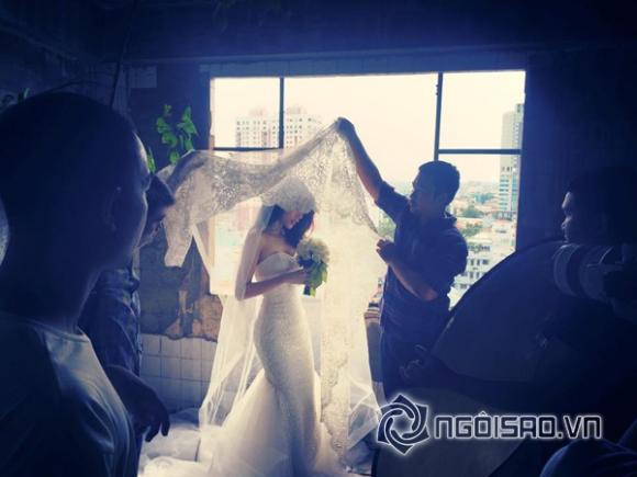 Rò rỉ hậu trường chụp ảnh cưới của Thủy Tiên - Công Vinh