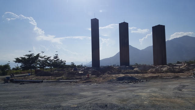 Nở rộ dự án nghỉ dưỡng bao quanh đất vàng sân bay Cam Ranh