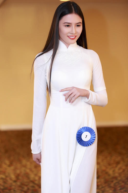 Những sao Việt 'méo mặt' vì án phạt năm 2014