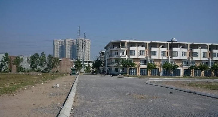 Địa ốc “đua” khuyến mãi cuối năm: Giá nhà có giảm?