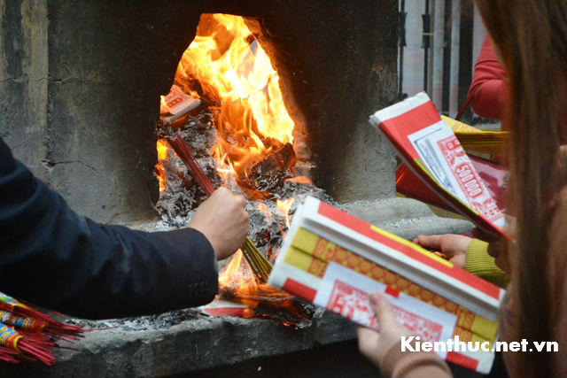 Ẩn số giá vàng