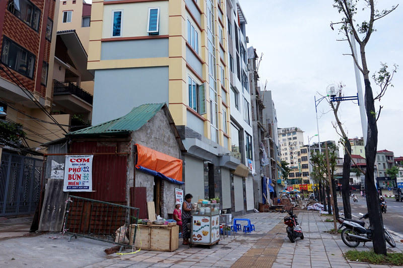 Nực cười, chiêu trò, xí đất, siêu mỏng, siêu méo, Nực cười, chiêu trò, xí đất, siêu mỏng, siêu méo,