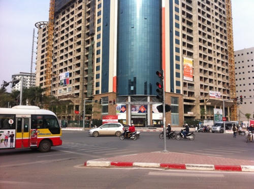 Loạt dự án tai tiếng dọc trục Cầu Giấy - Lê Đức Thọ giờ ra sao