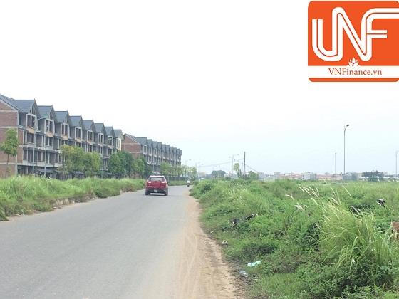 Giá đất nền phía Tây Hà Nội: Lại “đánh đu” với dự án hạ tầng… “trên giấy”!