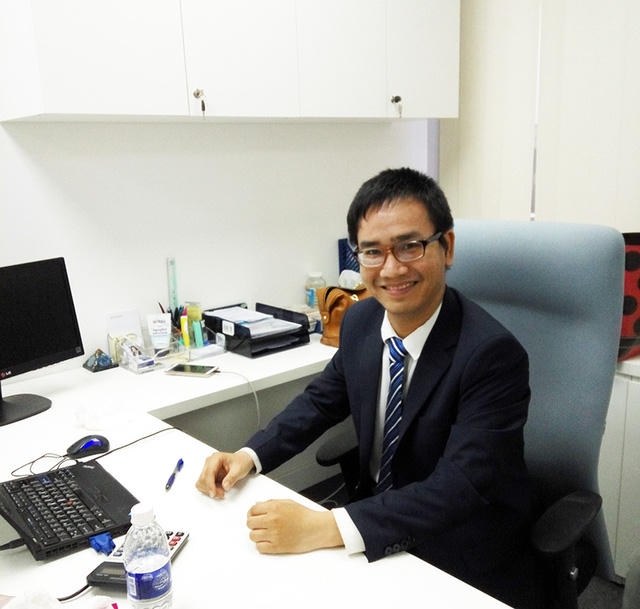 TP. Hồ Chí Minh: Bỏ việc, bán đất... mua 'tiền ảo'